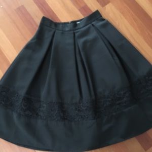 Express midi skirt